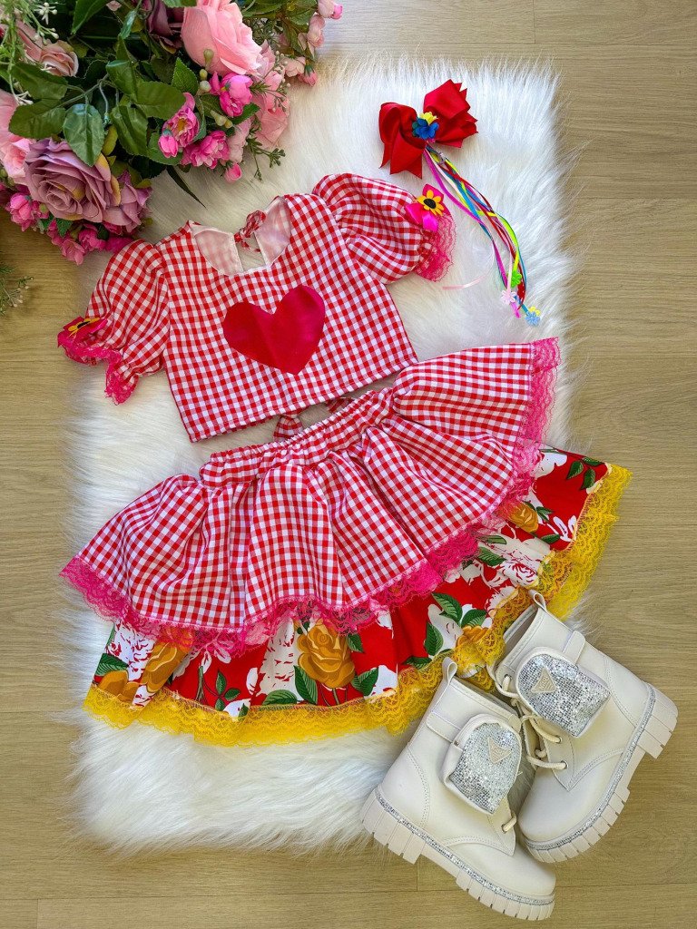 Conjunto Junino Banana Club Luxo Madu Xadrez Vermelho Coração Modelo 2