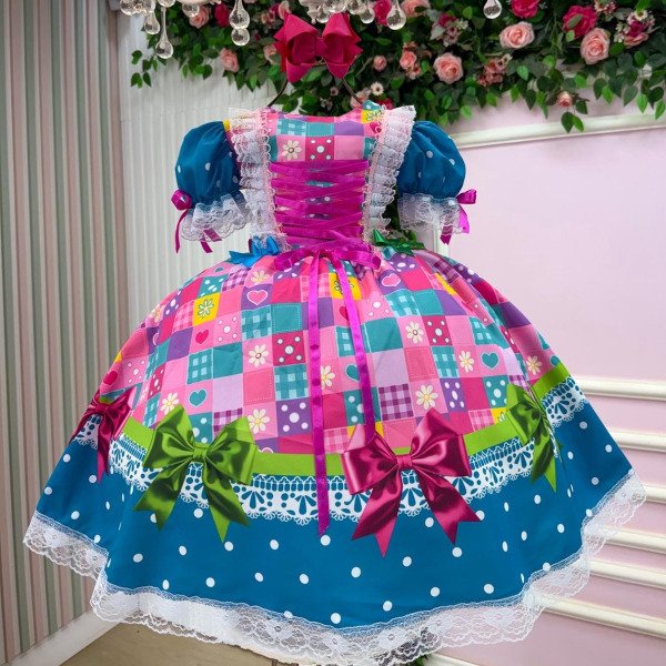 Vestido Marie Junino Luxo Quermesse Luz do Interior