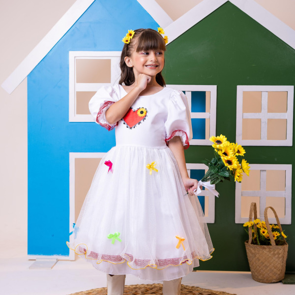 Vestido Junino Banana Club Luxo Arraial dos Apaixonados Noiva/Noivinha